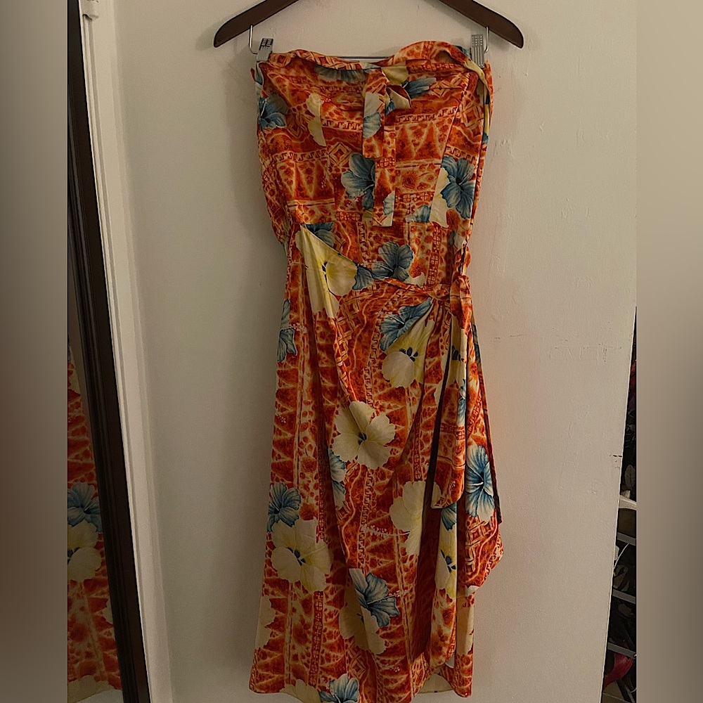 Vintage Hawaiian dress